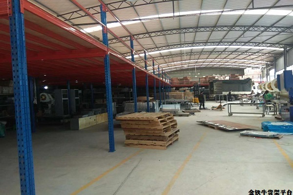 塘橋閣樓貨架（做閣樓需要多少錢）